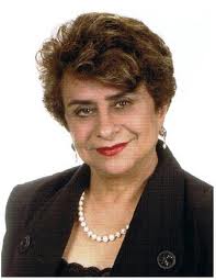 Dra. Esther del Rio Serrano